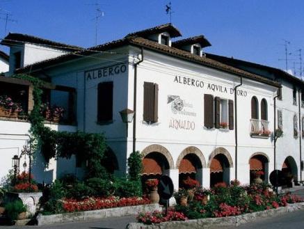 Hotel Arnaldo Aquila D’oro Rubiera Exterior foto